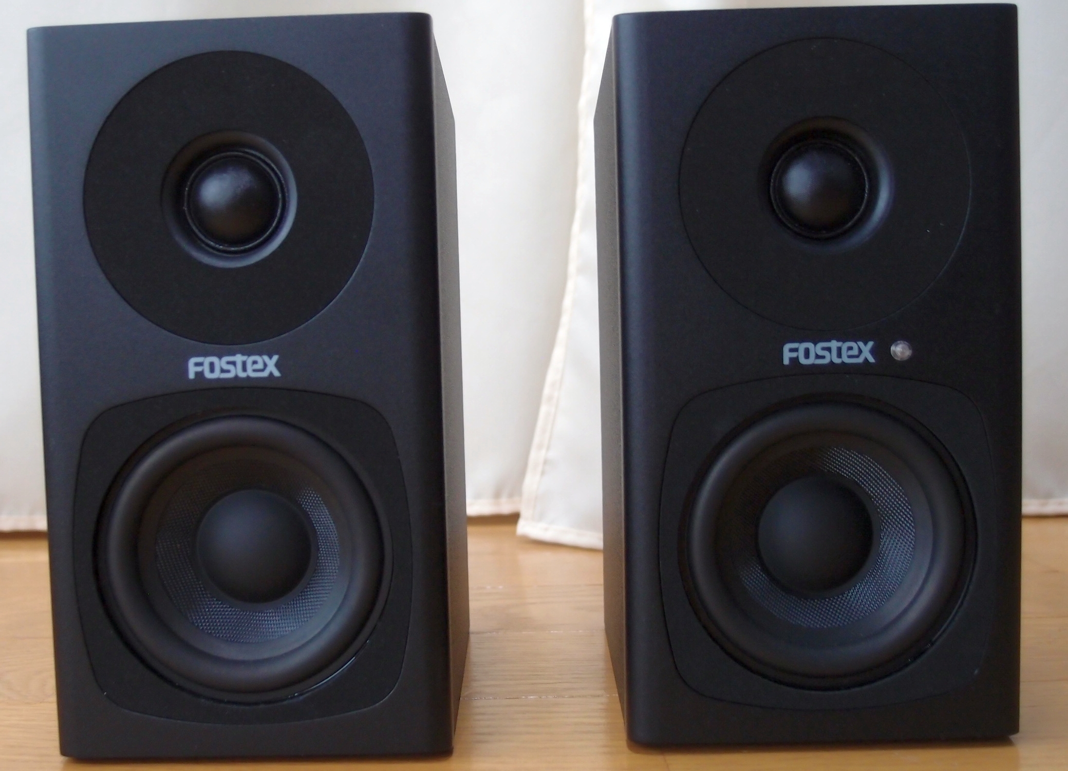 FOSTEX PM0.3 レビュー 1万ちょいで買える良音質スピーカー | SOUNDRAWER